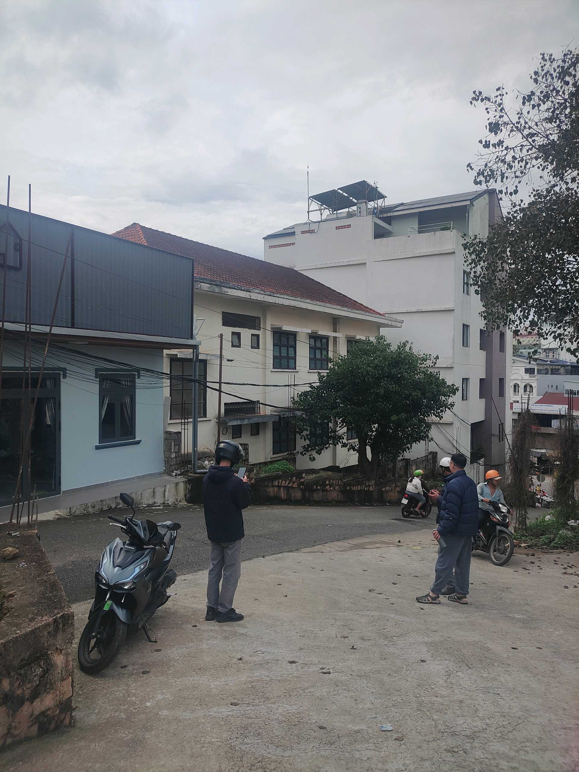 Bán Nhà, Lê Thị Hồng Gấm, Phường Xuân Hương